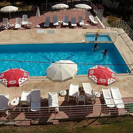 Ξενοδοχείο Sercan